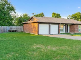 1500 High Ridge Rd, Benbrook, TX 76126