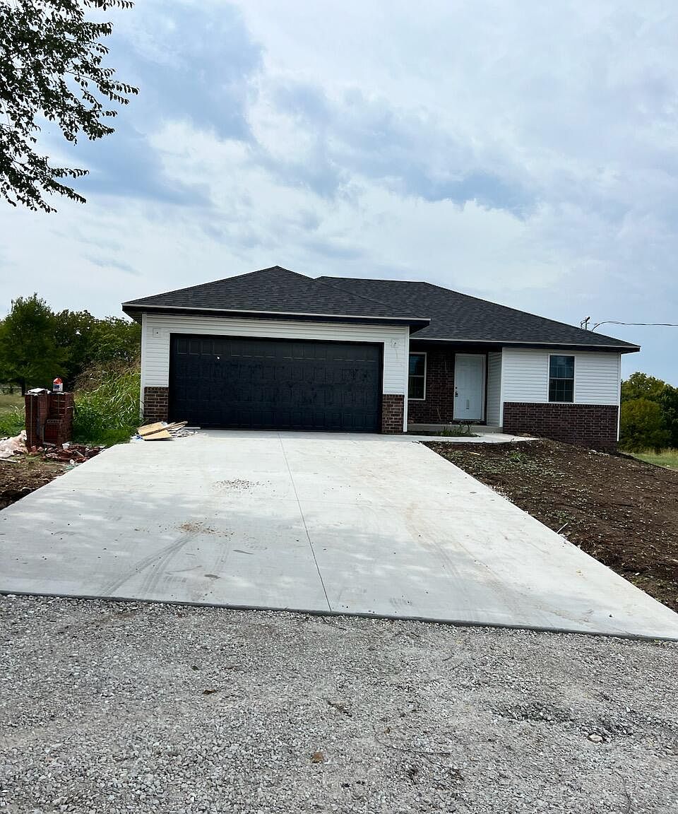 5275 College Street, Morrisville, MO 65710 Zillow