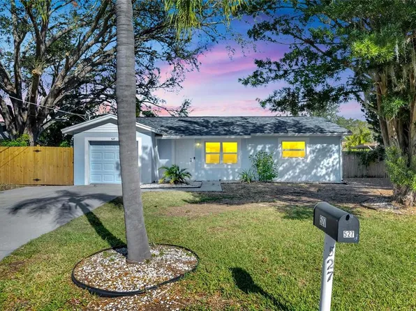 527 Fox Run Trl, Apollo Beach, FL 33572