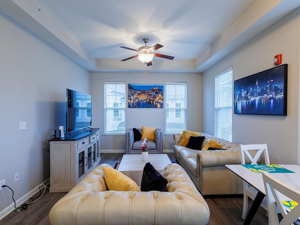 Elegant livingroom