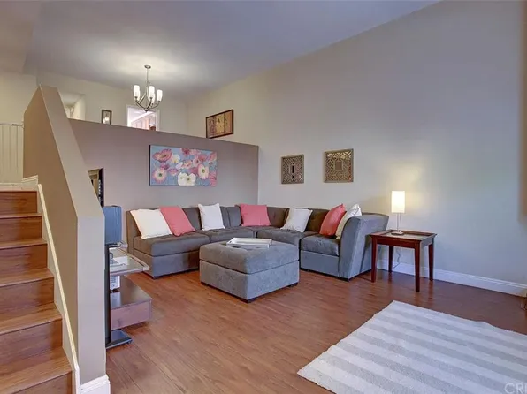 15169 Magnolia Blvd Unit B, Sherman Oaks, CA 91403