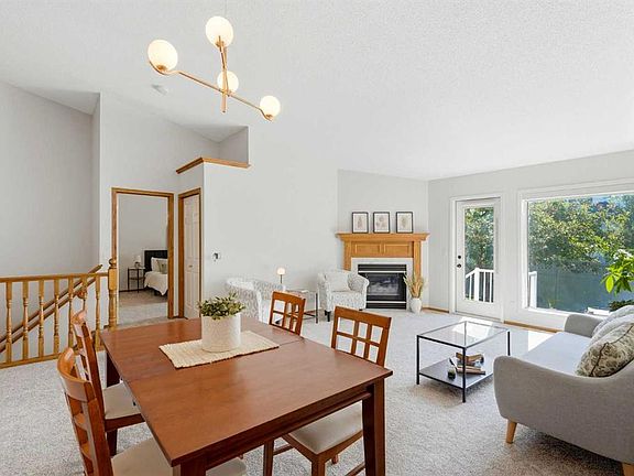 3rd image of 50 N Douglasview Park SE
