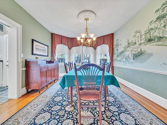 5th image of 3515 Windsor Oaks Cir SW