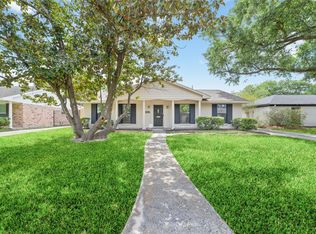 5643 Cheena Dr, Houston, TX 77096