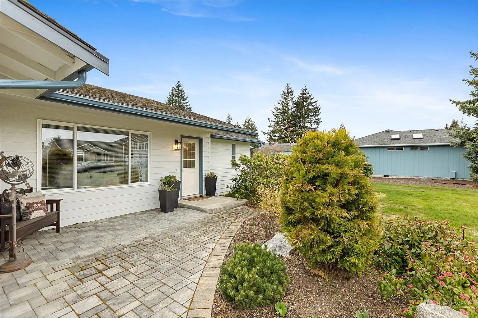 304 Prestwick Drive photo 1