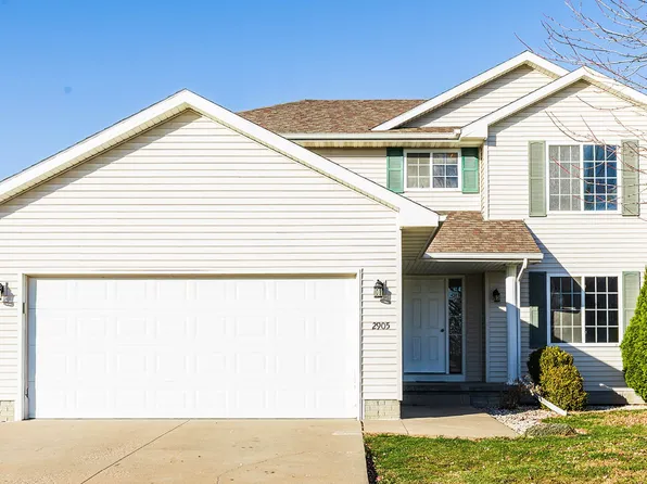 2905 SE Stone Ridge St, Grimes, IA 50111