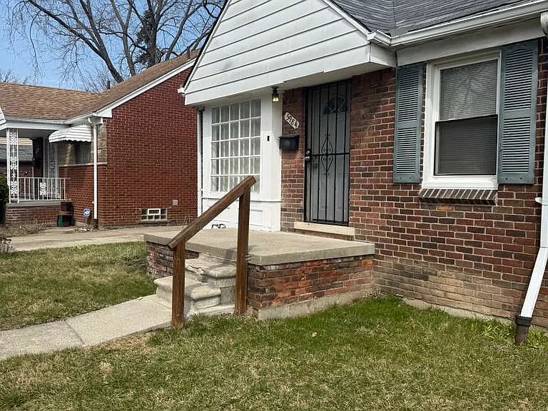 5984 Bluehill St — Photo 2
