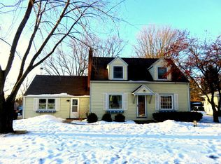 N55W37013 Lisbon Rd, Oconomowoc, WI 53066