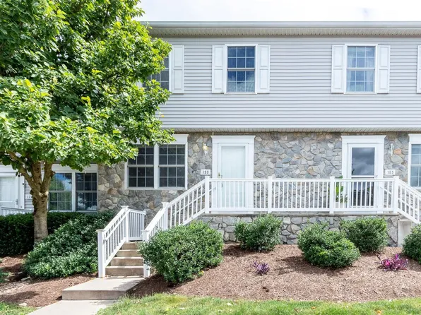 123 Birchtree Ct, State College, PA 16801