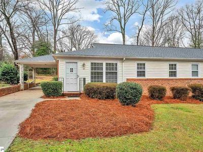 18 Twelve Oaks Ter, Greenville, SC, 29615