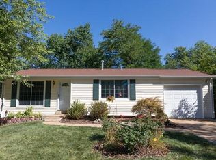 15 Wilbert Dr, Saint Charles, MO 63304