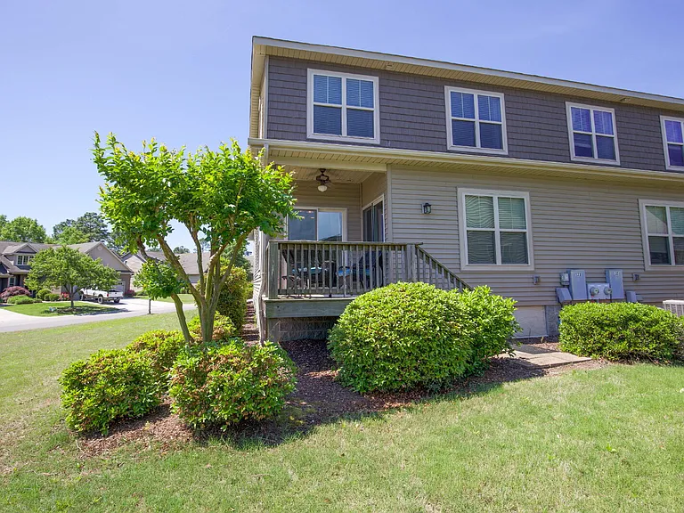 133 Cypress Cir — Photo 47