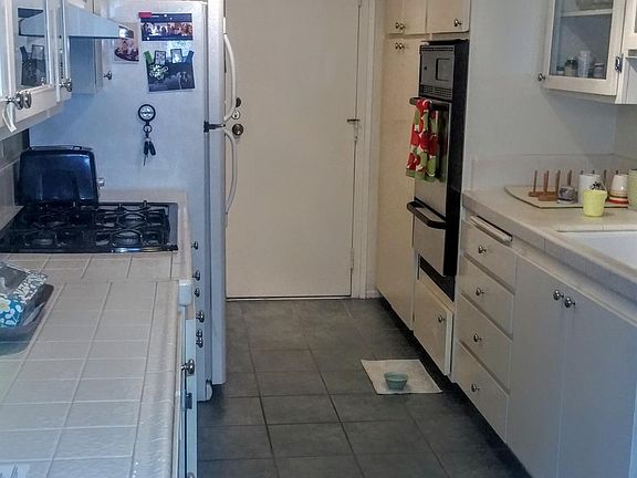 3rd image of 330 W California Blvd APT 315