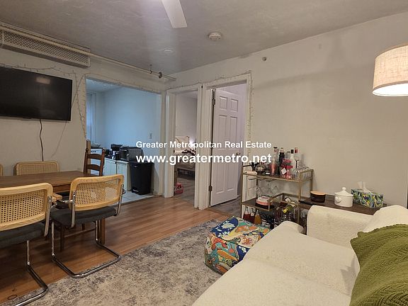 2nd image of 16 Battery St