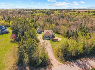 284 Old Martin Rd, North Parish, PE C0B 2B0