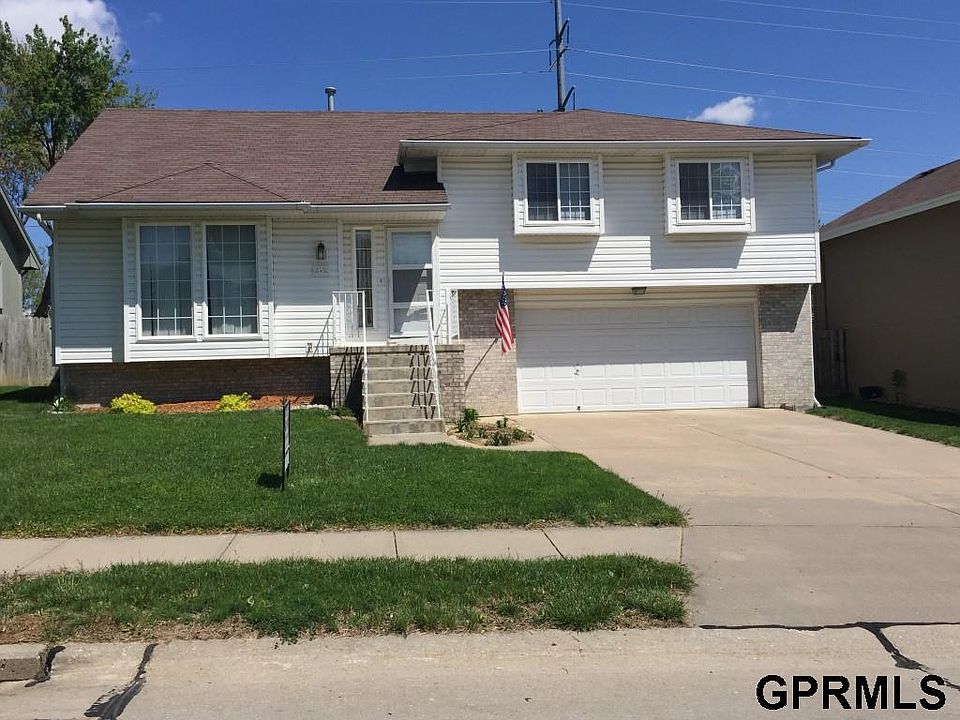 1st image of 2602 Alberta Ave