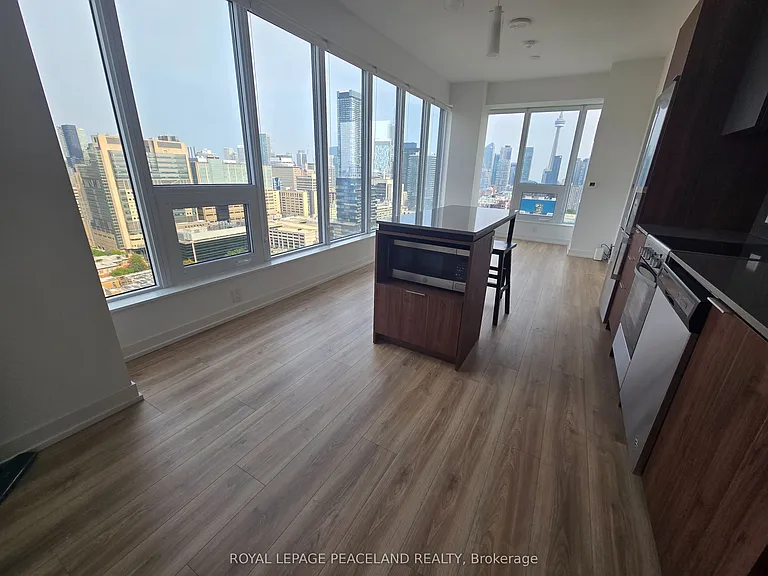 203 College St #2308 — Photo 1