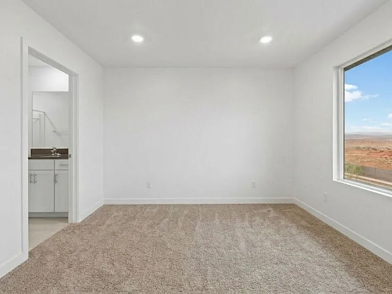 1365 S Pole Creek Ln — Photo 3