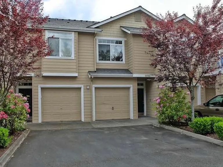 22755 SE 12th Ln — Photo 1