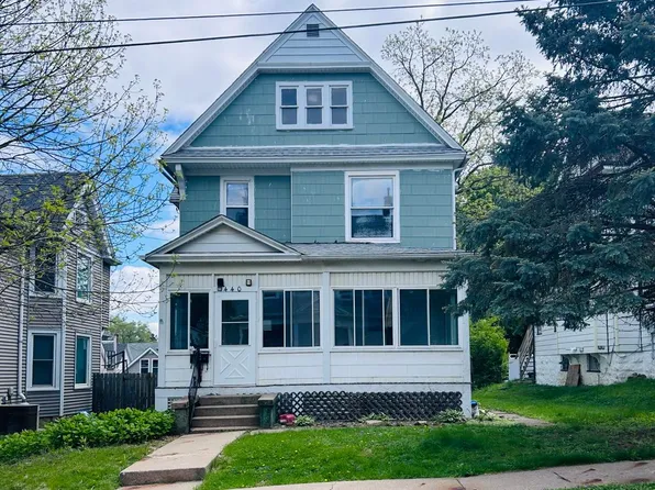 440 Winona St, 440 Winona St, Dubuque, IA 52001