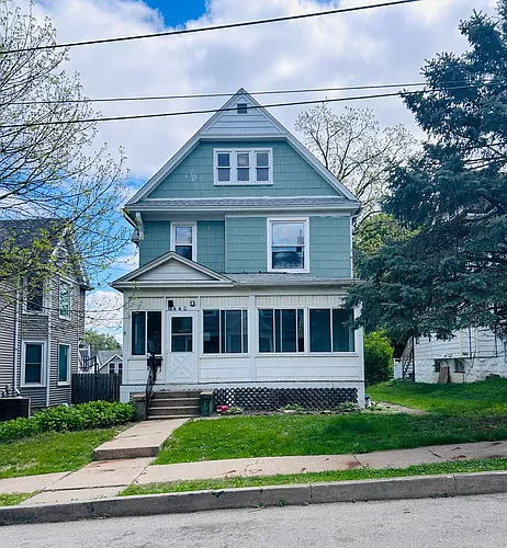 440 Winona St Photo 1