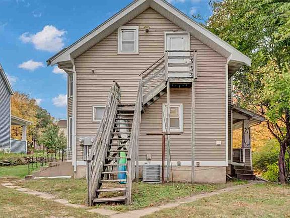 5th image of 1120 Washington St #1/2