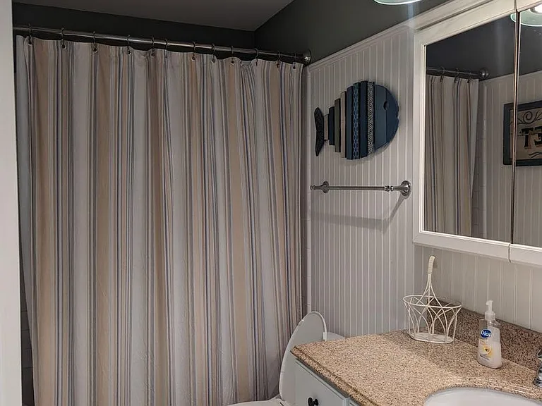 1851 Colony Dr #4C — Photo 12