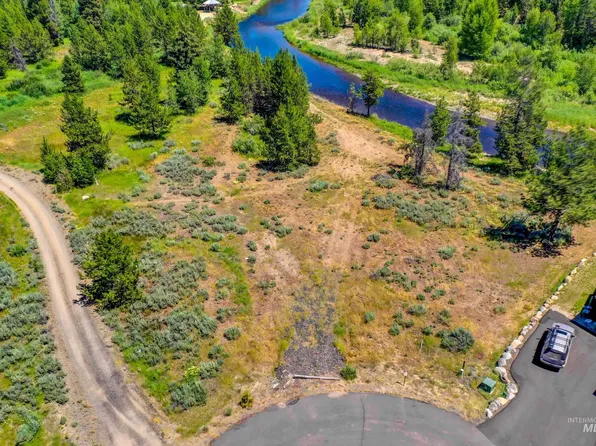 71 Moonflower Pl, McCall, ID 83638
