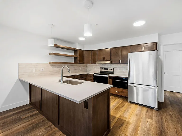 Sky Meadow Villas — Photo 39