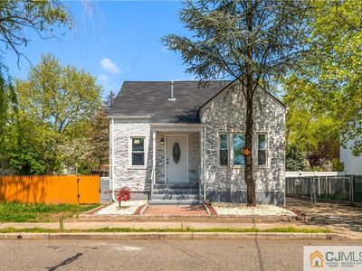 20 Highland St, East Brunswick, NJ, 08816