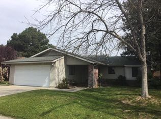 3491 Sunnyside Ave, Clovis, CA 93611