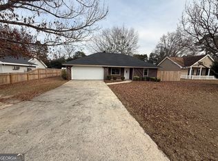 1418 Parkway Dr, Perry, GA 31069