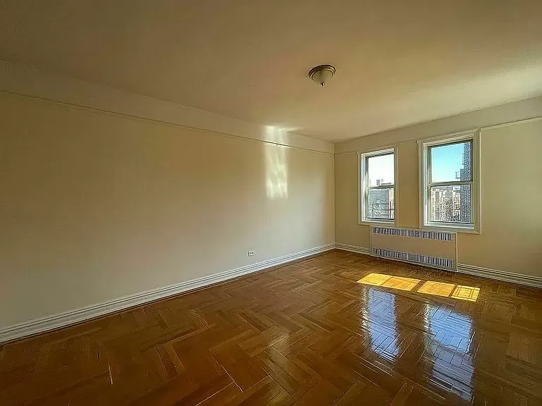 14836 89th Ave #3J — Photo 2