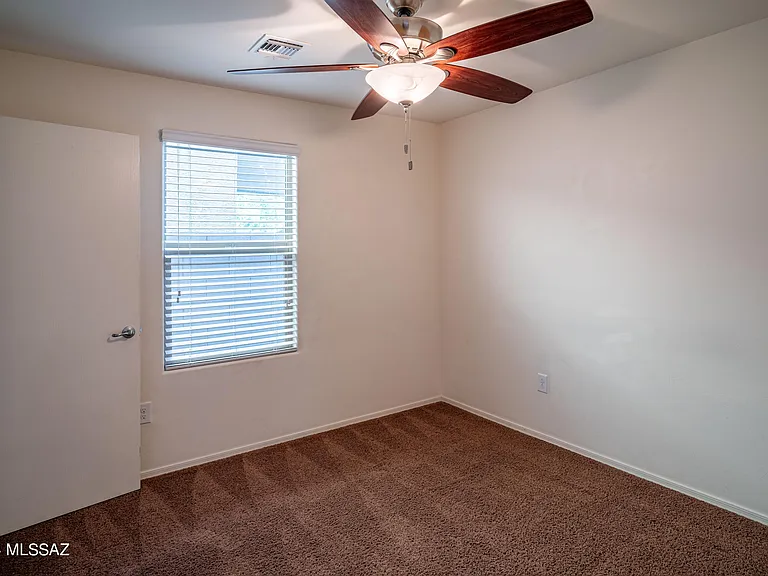 2011 W Mountain Pointe Dr — Photo 17
