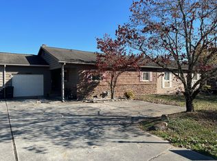 662 Harrison Ferry Rd, Baneberry, TN 37890