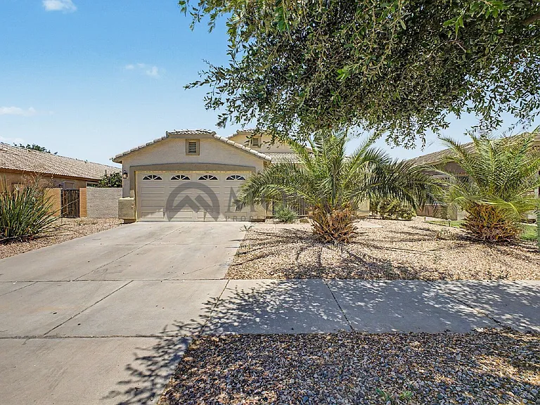 22360 E Via Del Rancho — Photo 1