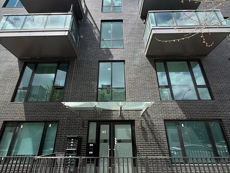 778 Marcy Ave #2B — Photo 19