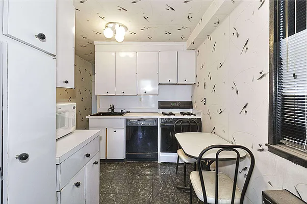Sold by Fillmore | media 5