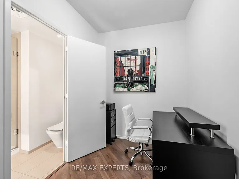45 Charles St E #1509 — Photo 21