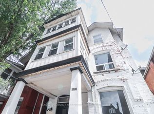 275 Bronson Ave #2, Ottawa, ON K1R 6H7