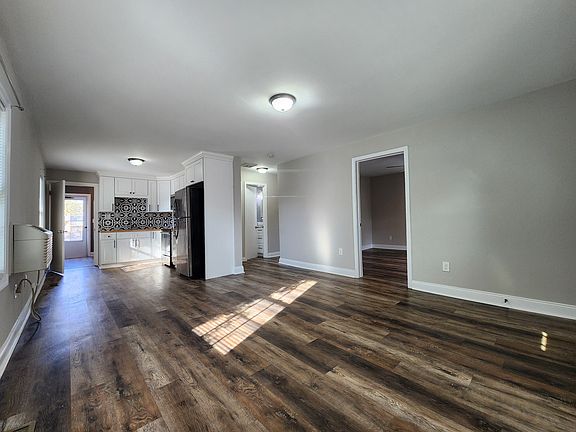 5th image of 216 McGarity St