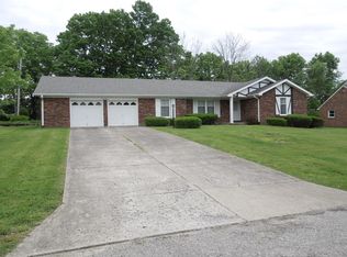 316 Streamland Dr, Danville, KY 40422