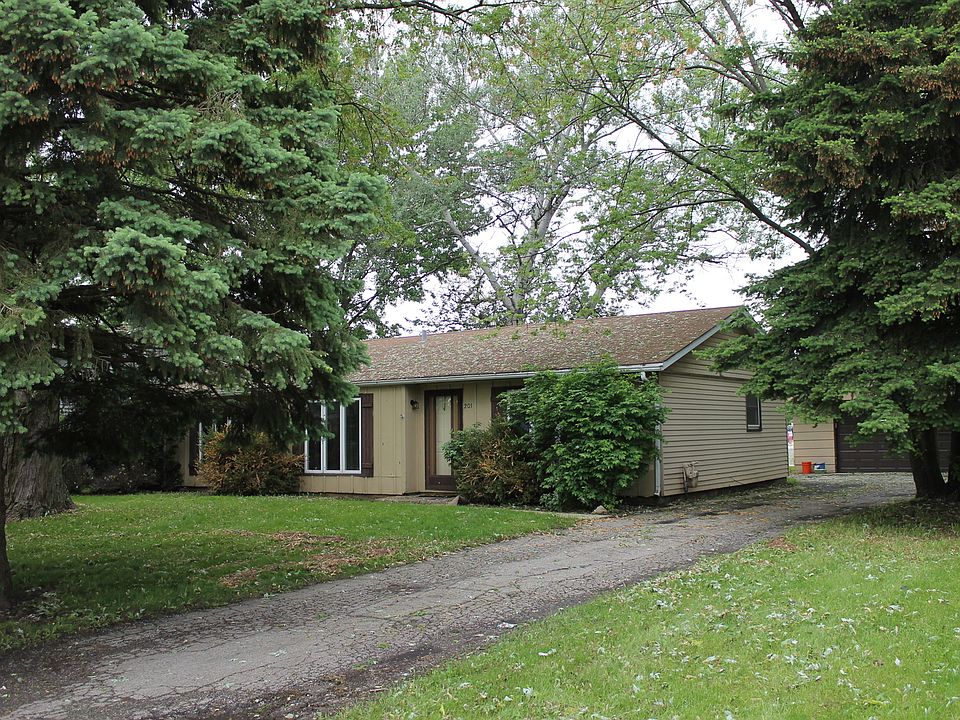 1st image of 201 Cedarwood Ave