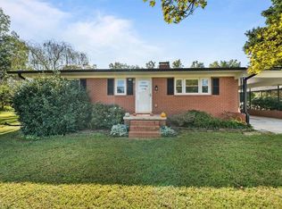 334 Beane Rd, Seagrove, NC 27341