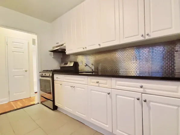 60 Turner Place image 7 of 12