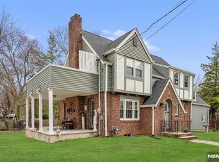 157 Glenbrook Pkwy, Englewood, NJ 07631
