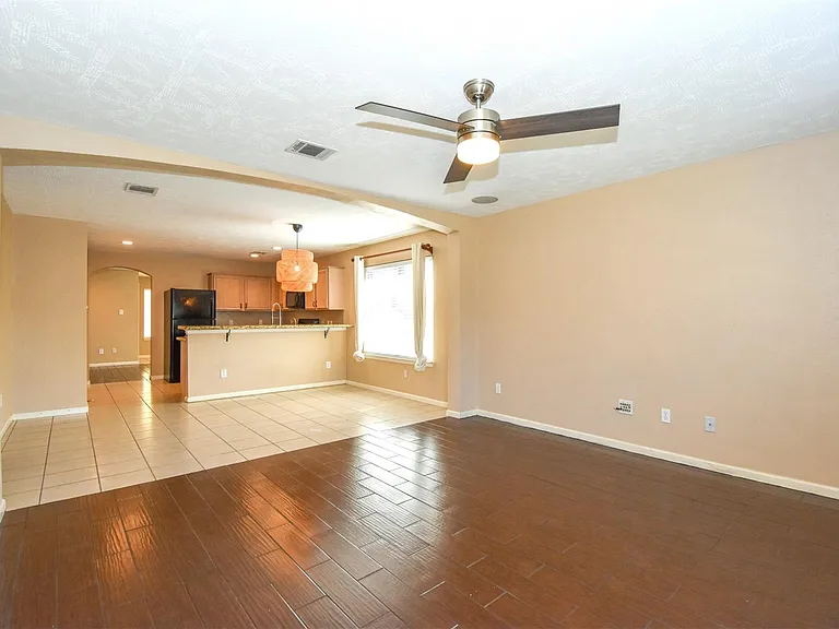 7215 Kransburg Ranch Dr — Photo 12