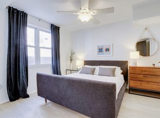 526 5th St SE, Washington, DC 20003