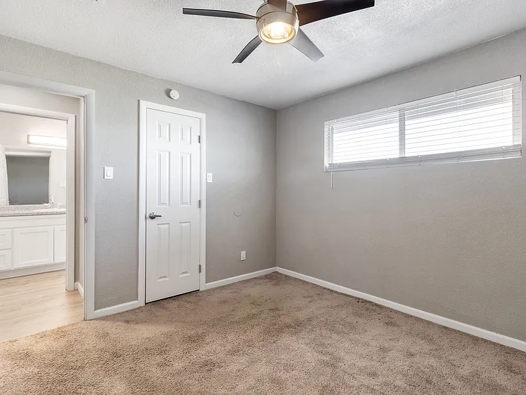 2612 W Pierson St #C — Photo 15