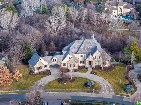 13824 Cuming St, Omaha, NE 68154